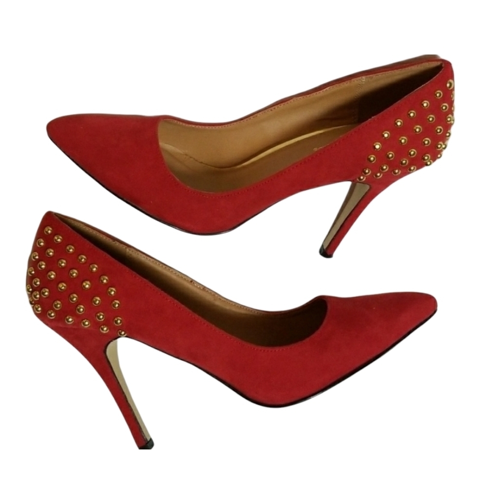 Shoedazzle VIVIANA RED HOT Gold studded Pumps